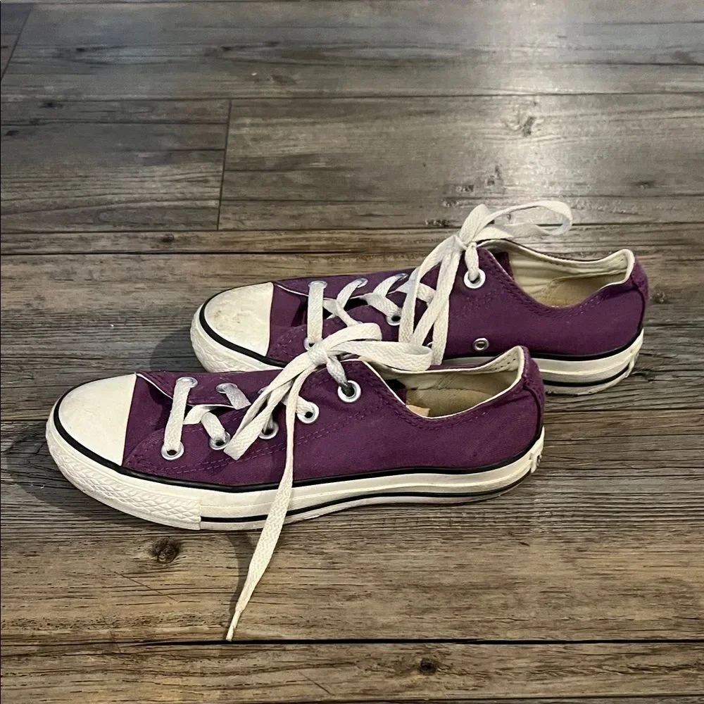 Converse Kids Purple and White Sneakers